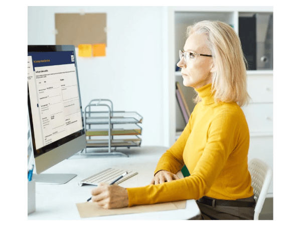 Woman-using-legal-intake-software